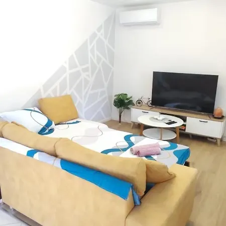 With Parking Space Grebastica, Sibenik - 27874 Apartman Grebastica